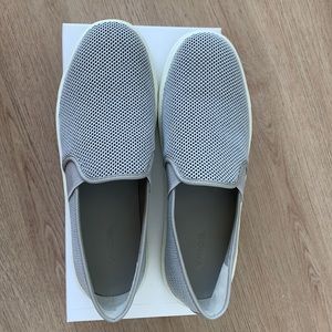 Vince Preston B Perforated Leather Slip-On Sneaker